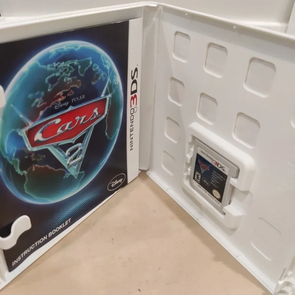 Cars 2: The Video Game (Nintendo 3DS, 2011)